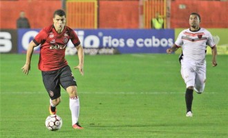 Clemer terá que mudar o time em pelo menos quatro posições no Pará