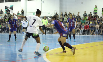 FUTSAL/FEMININO : Malgi tenta fazer história
