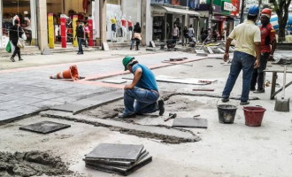 Construtora Pelotense assina contrato e assume obras do Calçadão