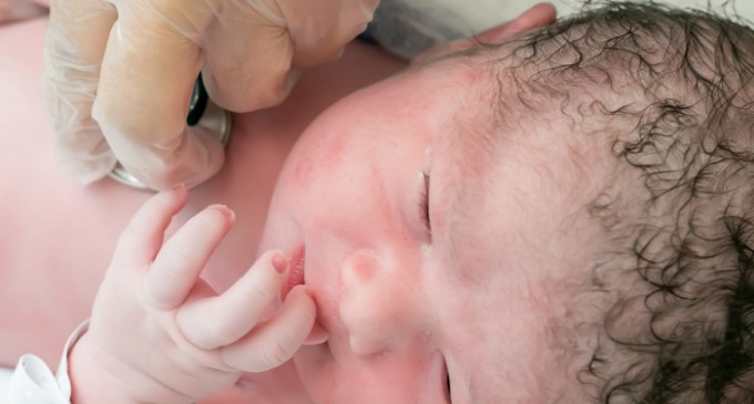 Aumento de recém-nascidos prematuros no RS desafia médicos