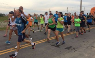 BRINCANDO DE CORRER : Escolas receberão as doações