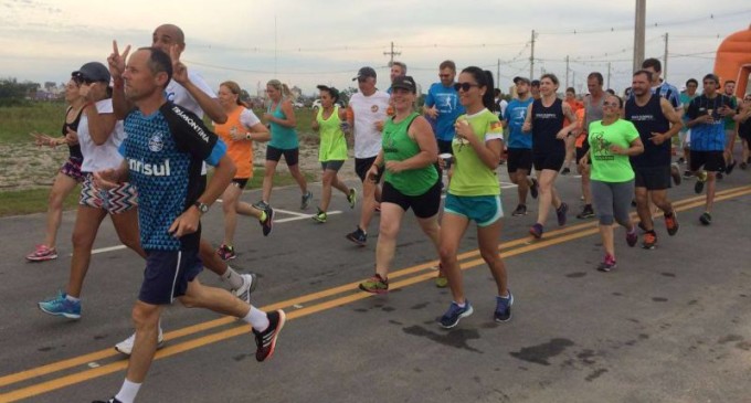 BRINCANDO DE CORRER : Escolas receberão as doações