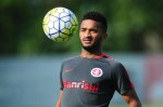 Artur é mais jogador do Inter emprestado ao Brasil