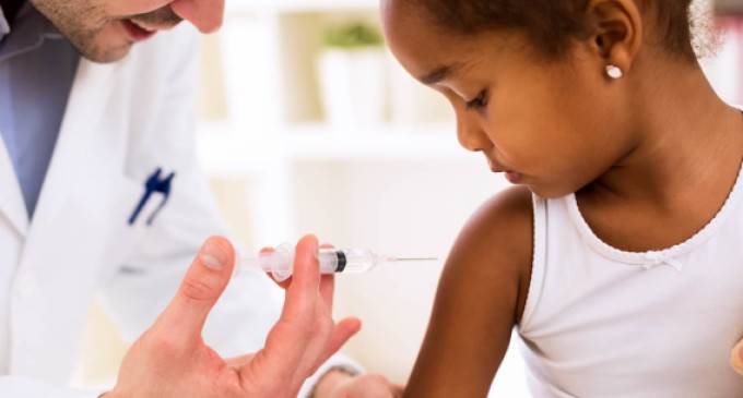 SBP pede à Anvisa suspensão de medida que autoriza venda e aplicação de vacinas em farmácias e drogarias
