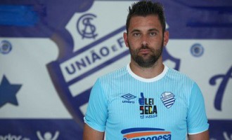 Giancarlo antecipa chegada