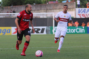 Leandro Leite é liderança dentro de campo de uma equipe invicta e no topo da tabela de classificação