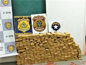DROGA seria levada para comercialização no Uruguai Foto: Divulgação/Polícia Federal 
