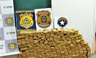 TRÁFICO INTERNACIONAL :  Uruguaio é preso na 116 em Pelotas transportando 231 quilos de maconha