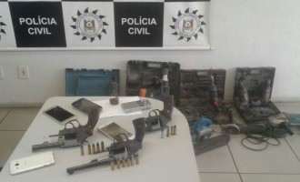 TRÁFICO : Polícia Civil prende duas pessoas e apreende armas no Dunas e BGV