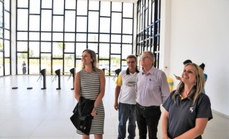 Paula e Idemar visitam a Escola Santa Mônica