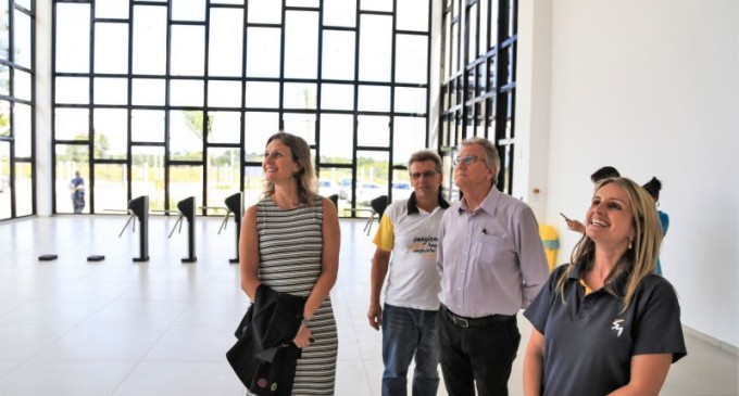 Paula e Idemar visitam a Escola Santa Mônica