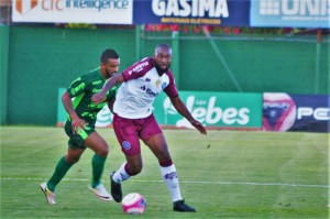 O Avenida chegou a 13 pontos e encaminhou sua classificação para a próxima fase do Gauchão.