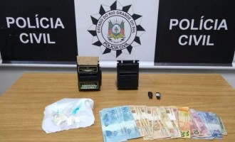 TRÁFICO : Armas e drogas são apreendidas e quatro pessoas são presas