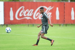 Marcinho será titular do Inter na primeira partida do cruzamento com o Cianorte pela Copa do Brasil Foto: Ricardo Duarte/Internacional 