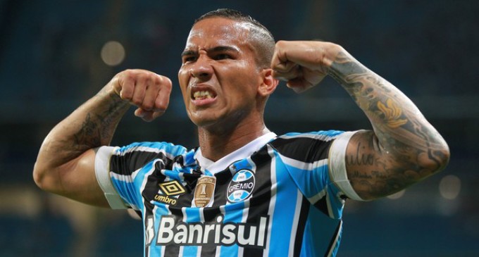 GRÊMIO : Outro 4 a 0 no 2º tempo