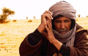 Longa “Um fio de esperança: independência ou guerra no Saara ocidental”