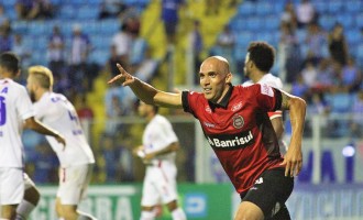 BOM RESULTADO : Brasil arranca ponto precioso em Florianópolis