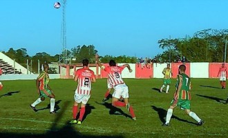 Cai invencibilidade do Farroupilha