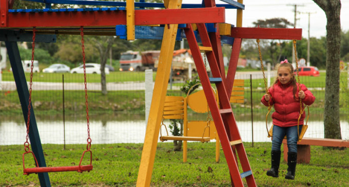 ESTAÇÃO RODOVIÁRIA : Reinaugurada ponte de acesso à recreação infantil
