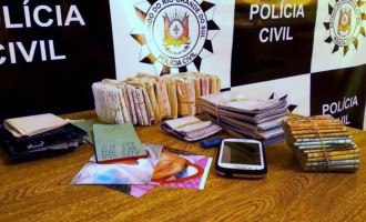 Polícia apreende R$11 mil e comprovantes de jogos de azar