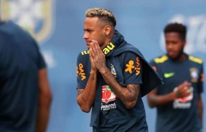 Neymar assegura: “Treinei bem e me senti à vontade”, assegurando presença na partida contra Costa Rica