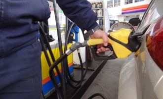 Preço da gasolina tem queda em Pelotas