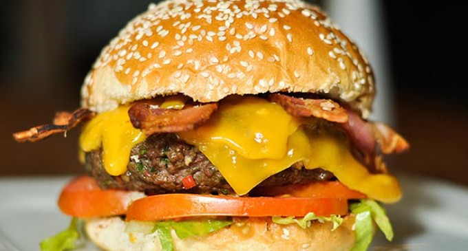 Senac Pelotas promove Oficina Culinária de Hambúrguer Gourmet