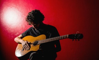 MÚSICA : Excesso, contradição, dualidade… NEURA