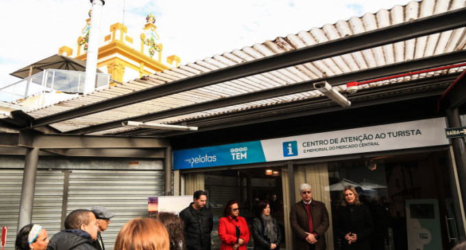 Inaugurados novo Centro de Atenção ao Turista e Memorial do Mercado