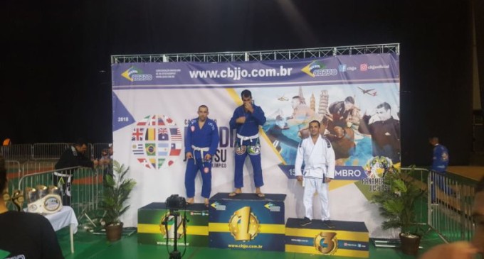 JIU-JITSU : Patrick é vice no Mundial