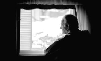 Isolamento provoca problemas de saúde nos idosos