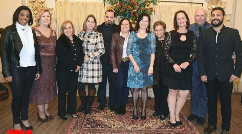 Grupo reunido no jantar comemorativo realizado em 2017 