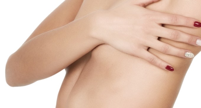 Cirurgia reparadora de mamas é uma das mais realizadas no Brasil