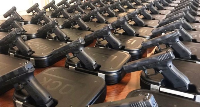 Polícia Civil recebe 220 novas pistolas Glock