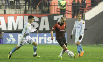 TIME MISTO : Nove jogadores fora dos planos