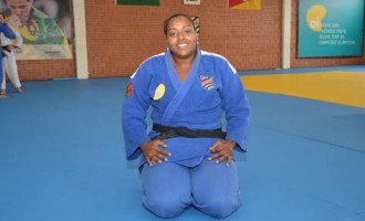 MÊS DAS MULHERES :  Nos pódios pelo mundo, pelotense Rochele Nunes conta sua história