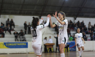 FUTSAL : Malgi segue arrasadora