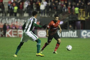 Lourency foi o único atacante a marcar gol (apenas um) nas 12 partidas de Gilmar Dal Pozzo Foto: Carlos Insaurriaga/Assessoria GEB 