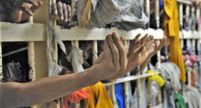 BARRIL DE PÓLVORA : Presídio de Pelotas com 1.027 encarcerados