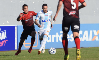 DURA REALIDADE  : Derrota mantém aflição do Z-4