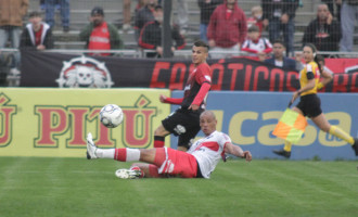 Substituto de Alex Ruan é a dúvida na escalação do Brasil para sábado