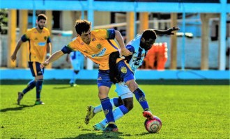 WIANEY CARLET : Pelotas entra na reta decisiva