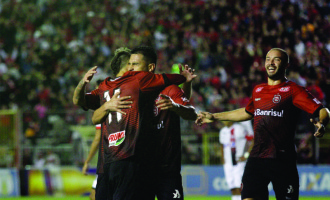 Brasil tenta interromper sequência ruim em casa para encaminhar de vez sua permanência na Série B do Brasileiro