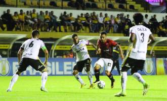 TRÊS TÉCNICOS, TRÊS EQUIPES : Zimmermann muda todo ataque do Brasil; alguns preferidos de antecessores entram no ostracismo