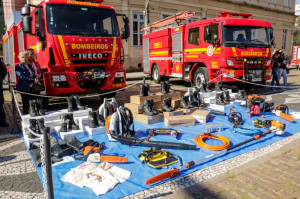 Bombeiros equipamentos 04