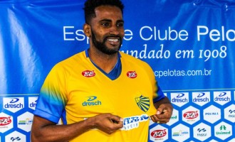 PELOTAS : Reinaldo defende “terreno”