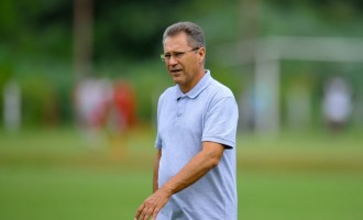 COMANDO DO FUTEBOL : Executivos mostram credenciais