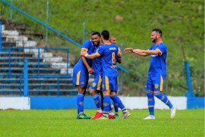 PAULO  Porto comanda o Pelotas em mais um show na Copinha