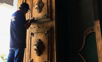 Portas da Catedral São Francisco de Paula revelam detalhes históricos