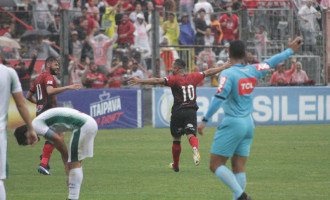 SEM PRESSÃO  :  Empate no último jogo em casa